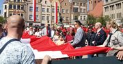 Dzień Flagi RP w Grudziądzu. Tak wyglądał marsz ulicami miasta ze stumetrową biało-czerwoną.