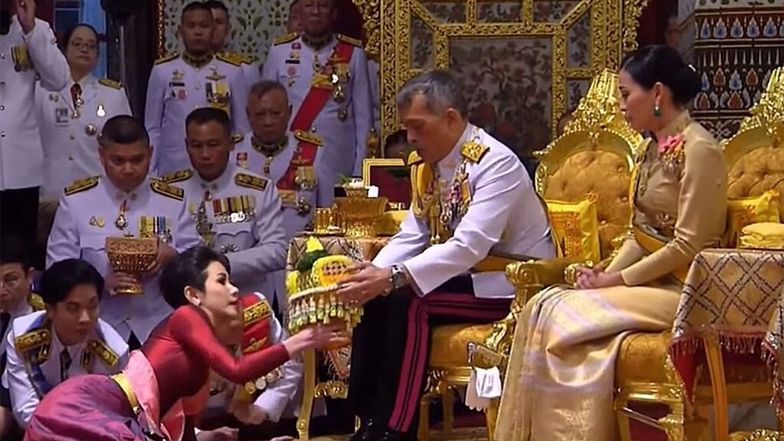 Król Tajlandii uwolnił swoją kochankę. Wstrząsający powód