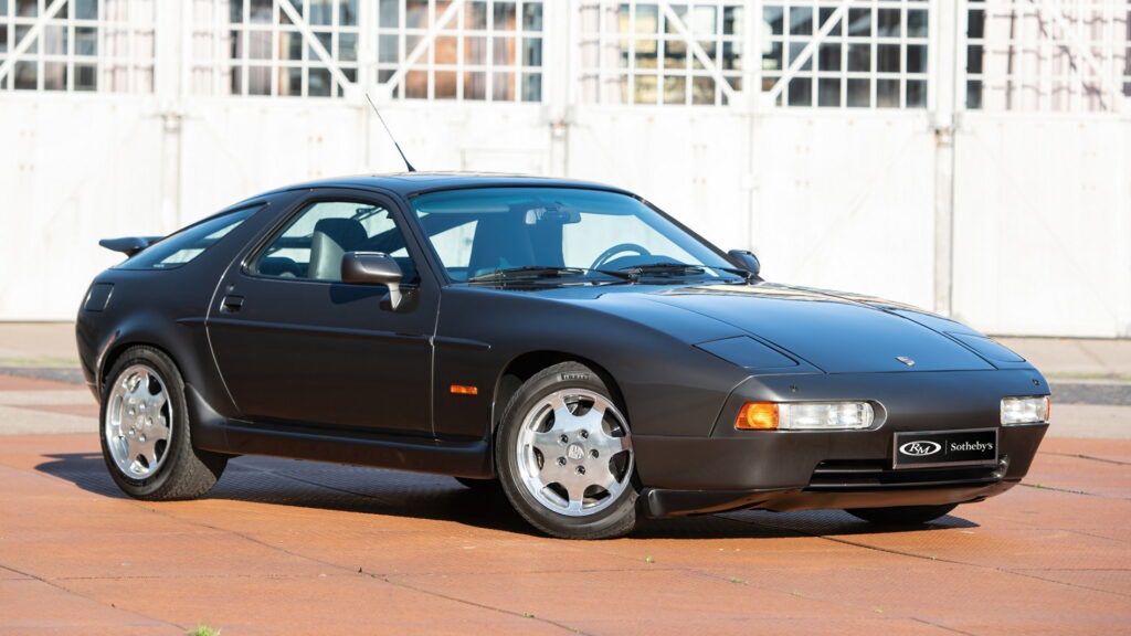 Porsche 928 GT "Flachbau" for sale: Unrivaled rarity