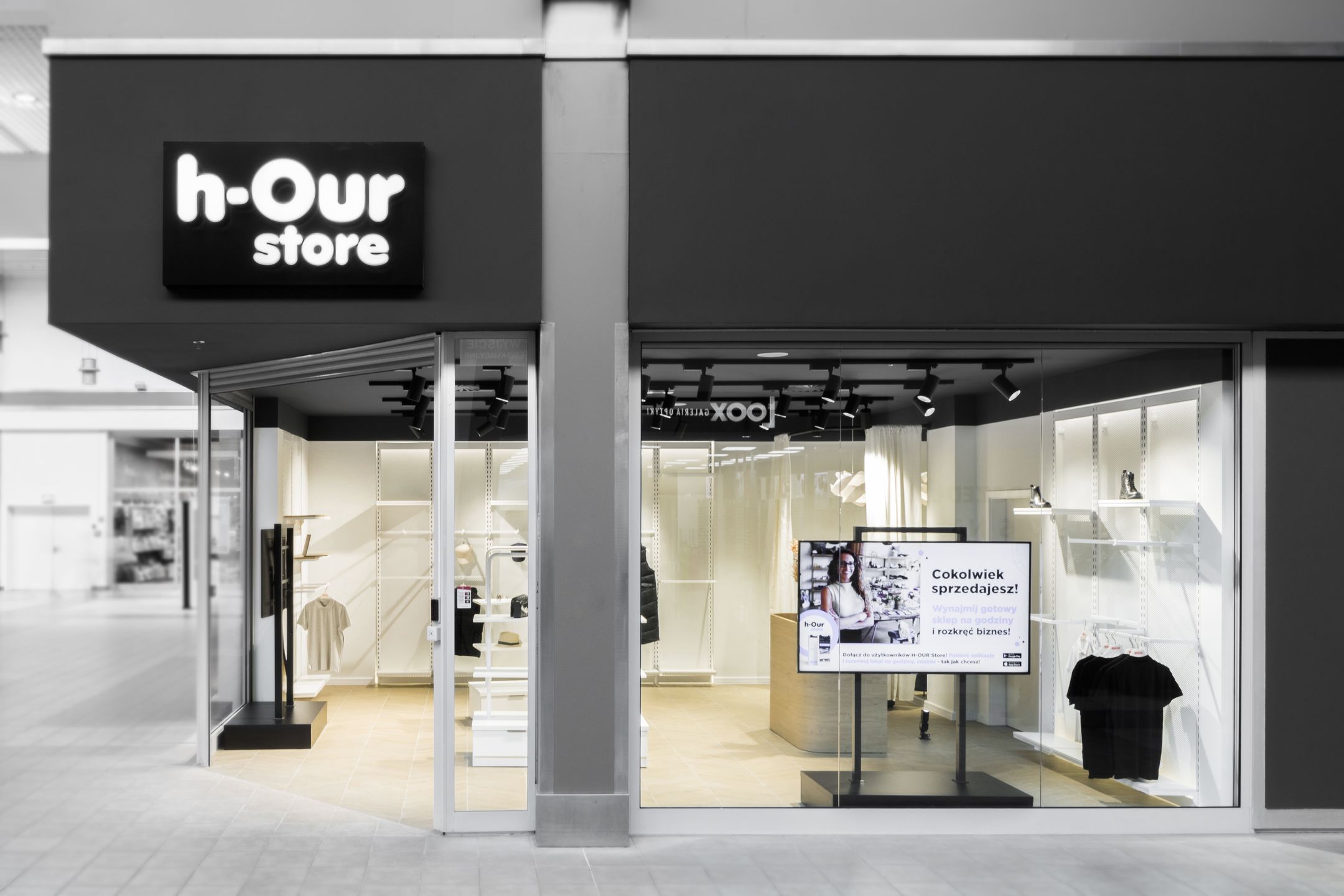 h-Our Store w Poznaniu