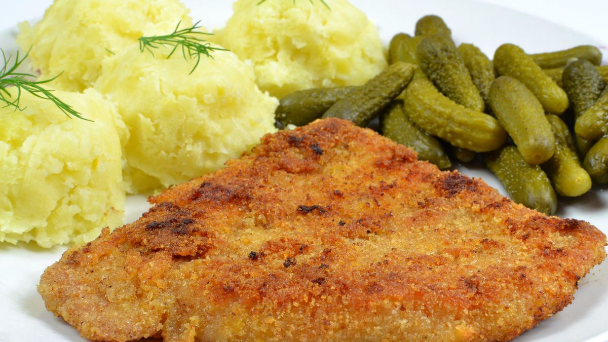Kotlet schabowy z ziemniakami
