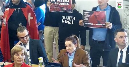 Radni PiS i "Armia Boga". Skandal na sesji