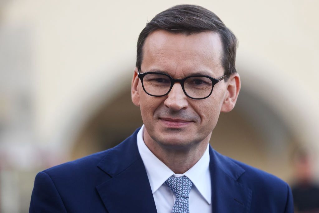 Morawiecki wprost. "Przestrzegam przed tym, co może się stać jesienią"