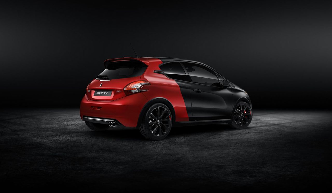 Peugeot 208 GTi 30th Anniversary