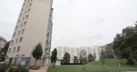 "GW": Mieszkaniowy boom w Warszawie. Deweloperzy walczą o miejsce