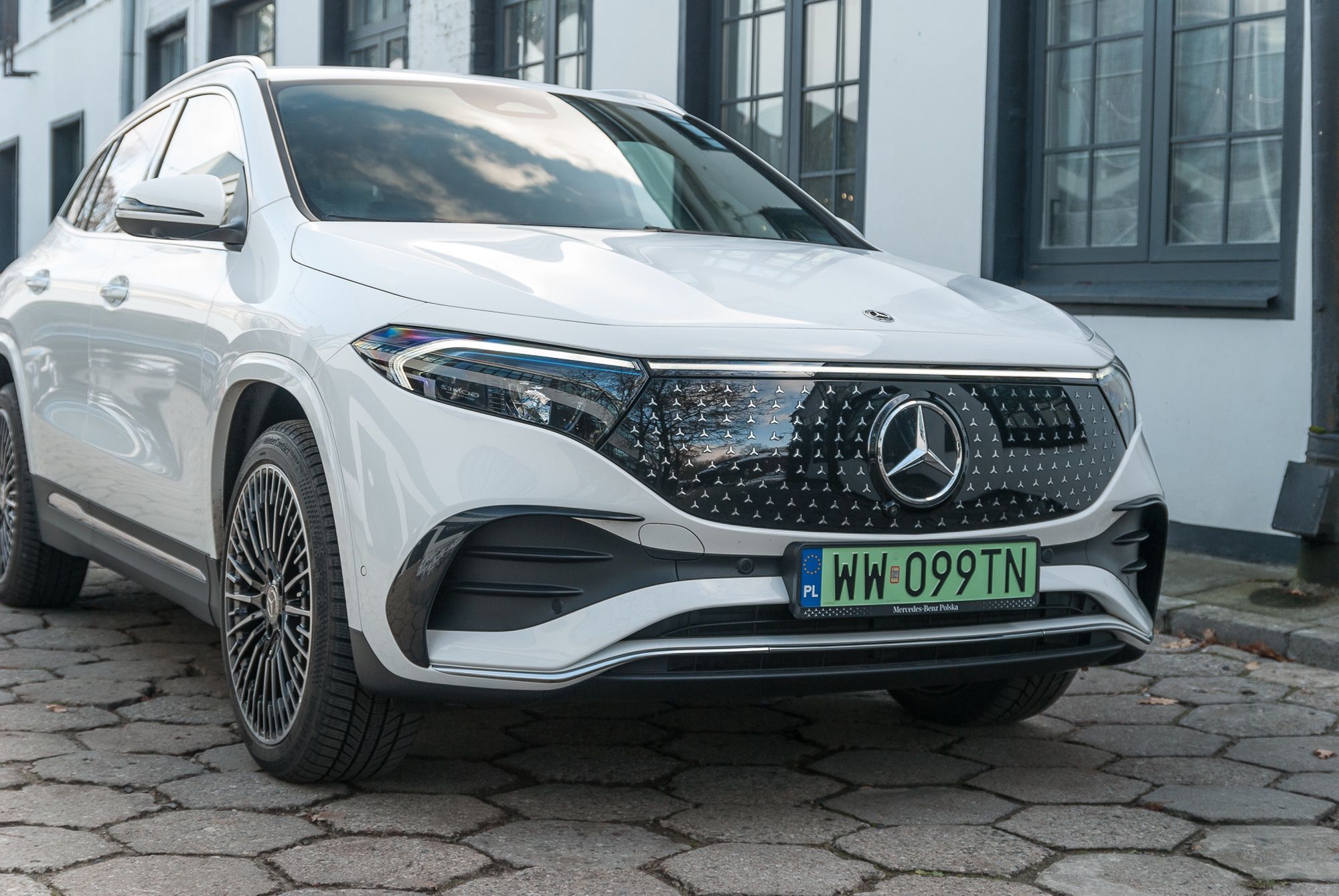Mercedes EQA 300 4Matic