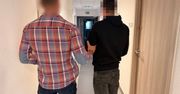 Seria włamań do lokali w Warszawie. 19-latek usłyszał zarzuty