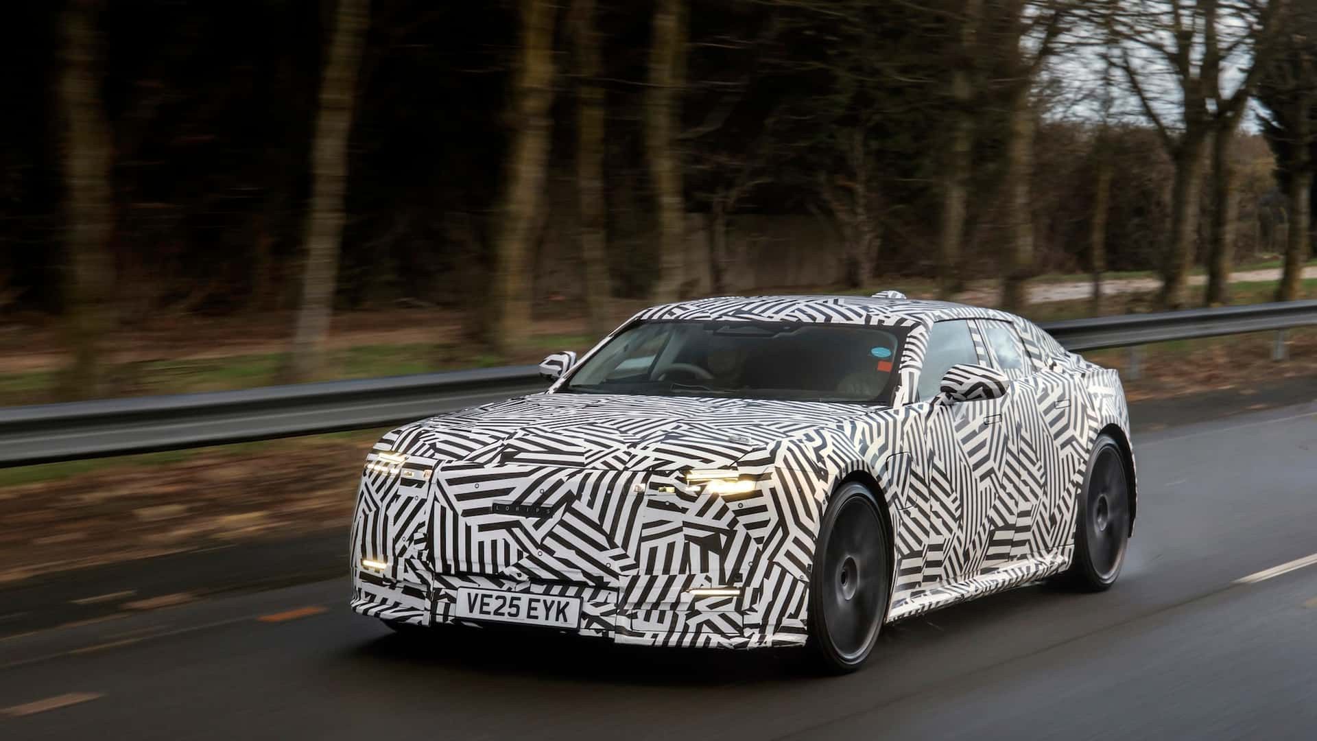 Nowy Jaguar podczas zimowych testów