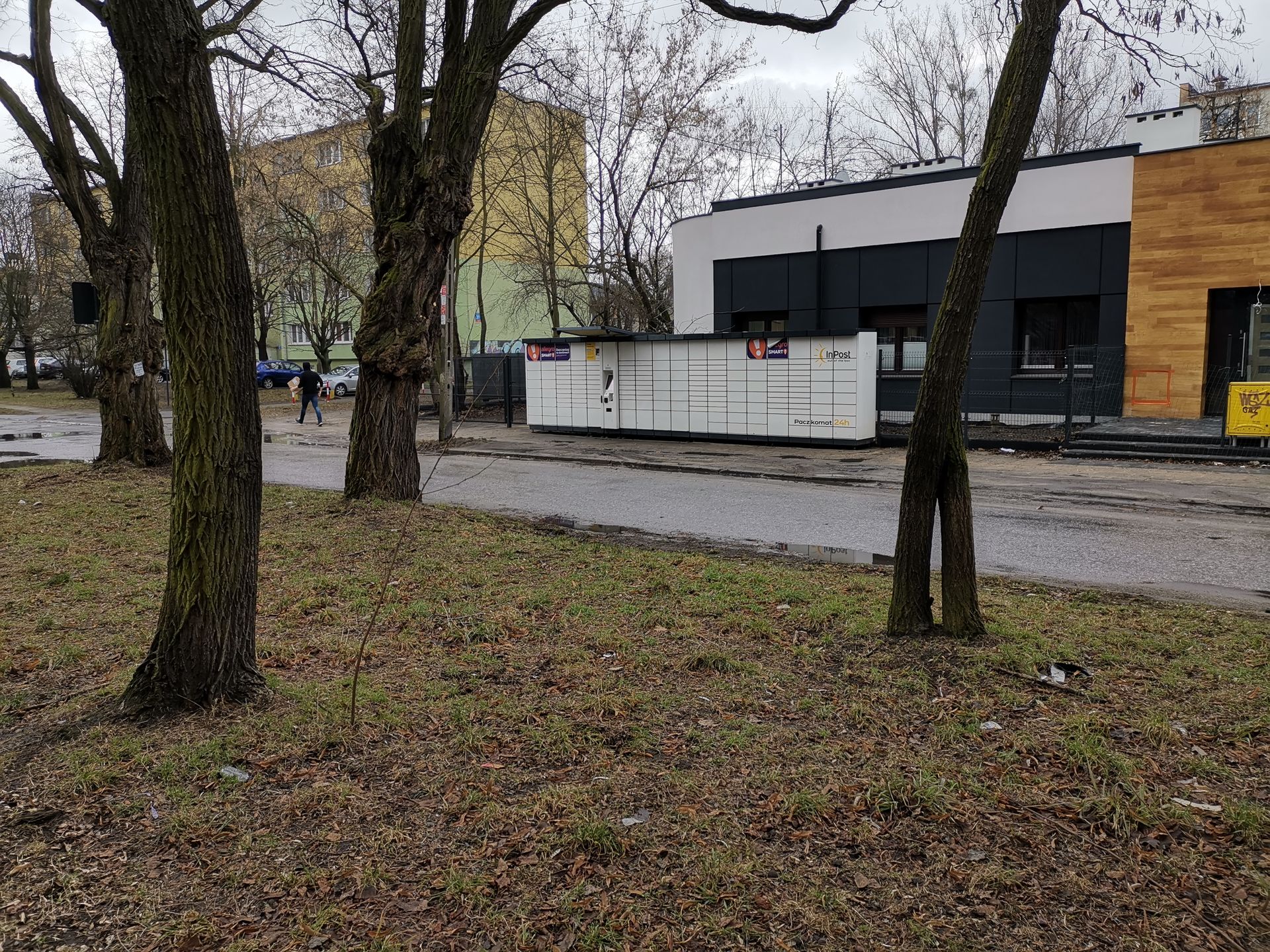 Mam już dość. Paczkomatoza to już problem mojego osiedla, a wkrótce całej Polski [Opinia] 5