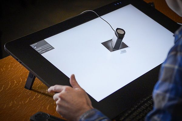 Wacom Color Manager - urządzenie do łatwej kalibracji tabletów graficznych z monitorami 1