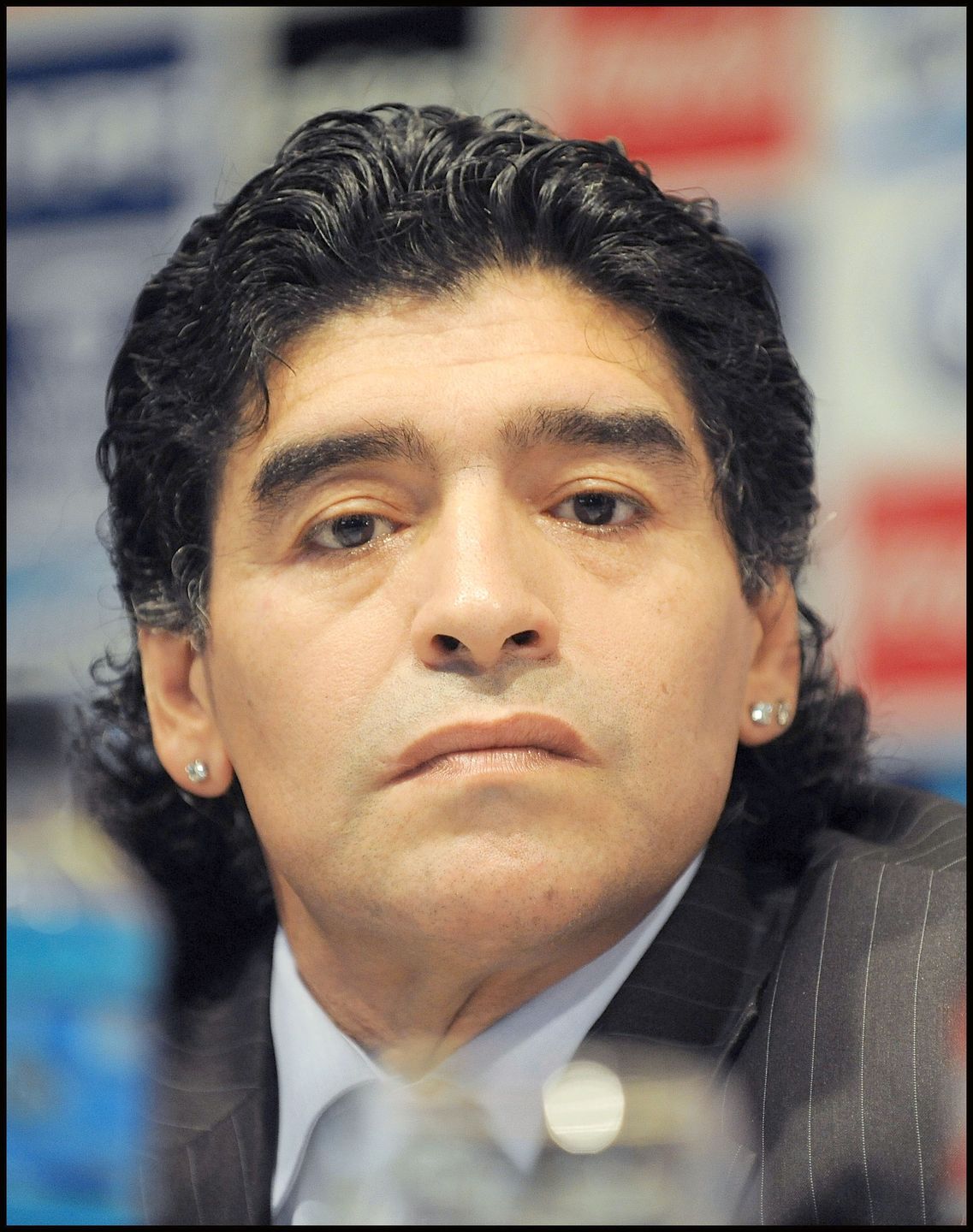 Diego Maradona nie żyje. Zmarł wskutek zawału serca