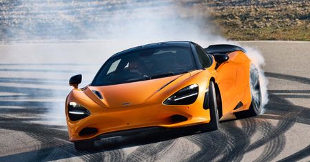 McLaren świętuje 60-lecie. Zaprezentuje dwa nowe modele w Goodwood