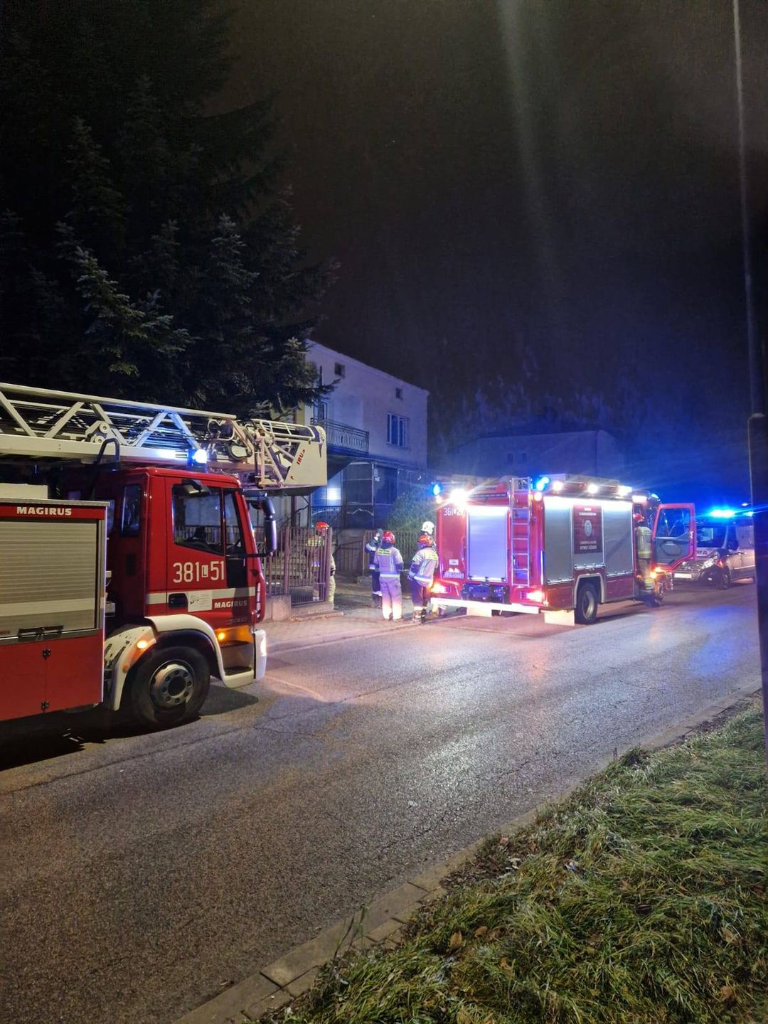 Tragiczny w skutkach pożar w Zamościu. Ogień sam zgasł, zginęła starsza kobieta