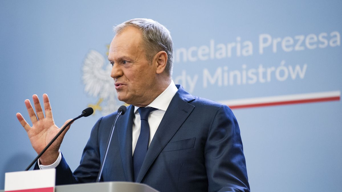 WARSAW, POLAND - 2024/03/28: PM Donald Tusk speaks at a press conference with Prime Minister Denys Shmyhal in Warsaw. Poland's Prime Minister Donald Tusk and Ukraine's Prime Minister Denys Shmyhal signed agreements as the Polish and Ukrainian governments hold talks seeking to end an impasse over trade, with Polish farmers angry over the influx of Ukrainian food and agricultural products which they blame for hurting their business. The Prime Ministers also talked about strong support and how to strengthen Ukraine in the war. (Photo by Attila Husejnow/SOPA Images/LightRocket via Getty Images)