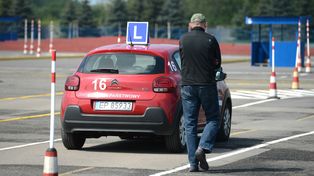 Bez placu manewrowego od przyszłego roku? Zmiany w egzaminach na prawo jazdy