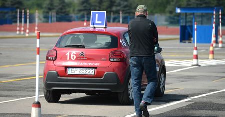 Bez placu manewrowego od przyszłego roku? Zmiany w egzaminach na prawo jazdy