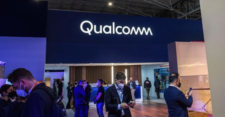Qualcomm współpracuje z AMD. Procesory Ryzen PRO 6000 dostaną FastConnect 6900