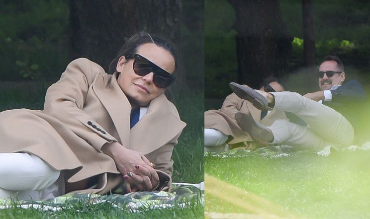 Anna Mucha i Jakub Wons wybrali się z dziećmi do parku, by SPRZEDAWAĆ LEMONIADĘ