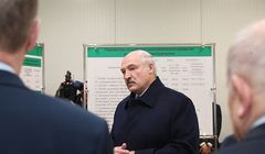 Łukaszenka zaostrza przepisy o mediach na Białorusi