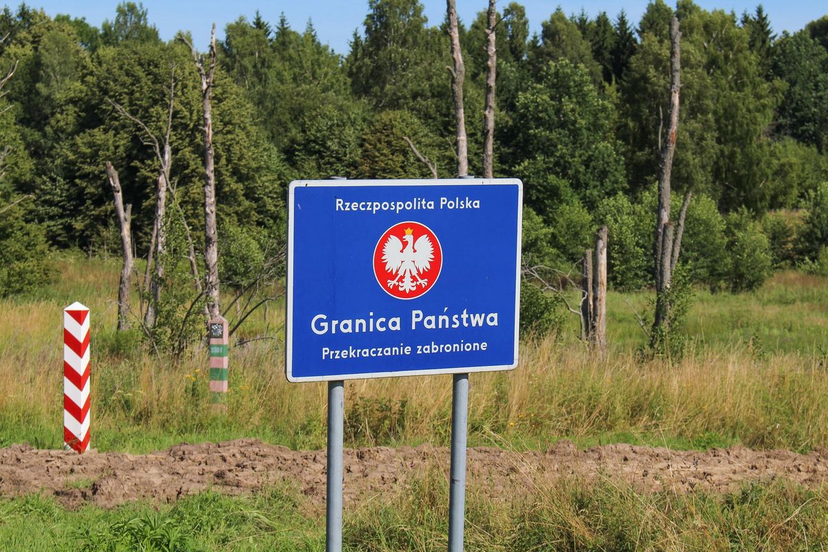 Znak na granicy Polski z obwodem kaliningradzkim