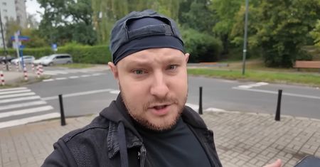 Rosjanie boją się Polaków? Ich rodak mówi, z czym mają problem