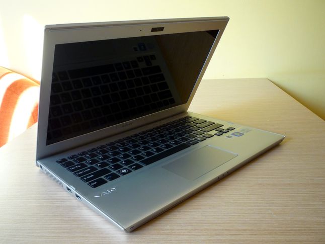 Sony VAIO T13 (SVT1311M1E/S)