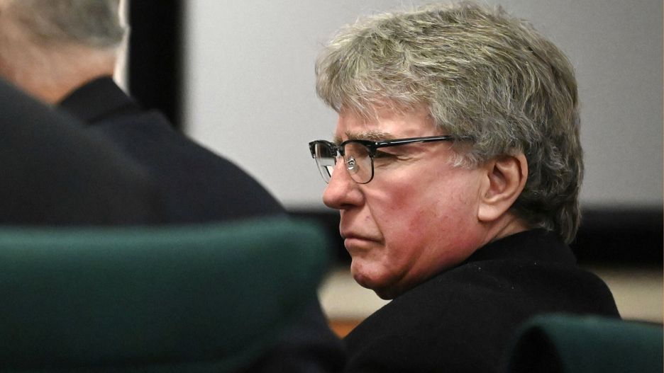 Kevin Monahan w sądzie