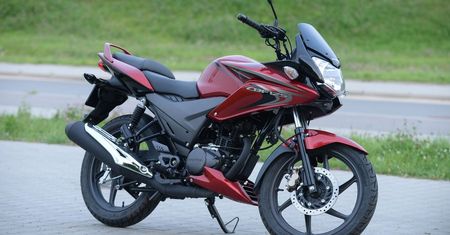 Motocykle o poj. 125 ccm sprzedają się jak świeże bułeczki