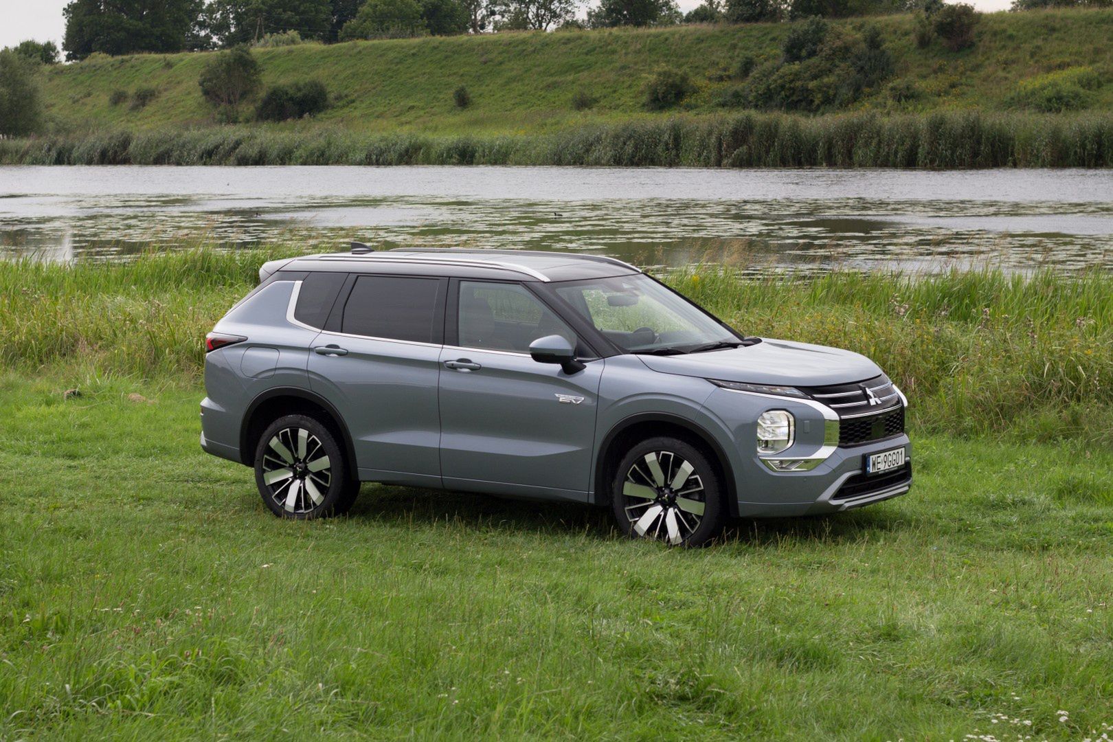 Mitsubishi Outlander PHEV