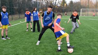 Tarnobrzeg: Piłka nożna połączyła pokolenia. Wyjątkowe spotkanie z Pawłem Mrozem