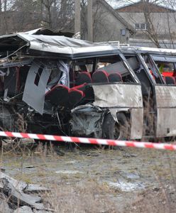 Tragedia w Warlubiu. Autobus szkolny zderzył się z pociągiem