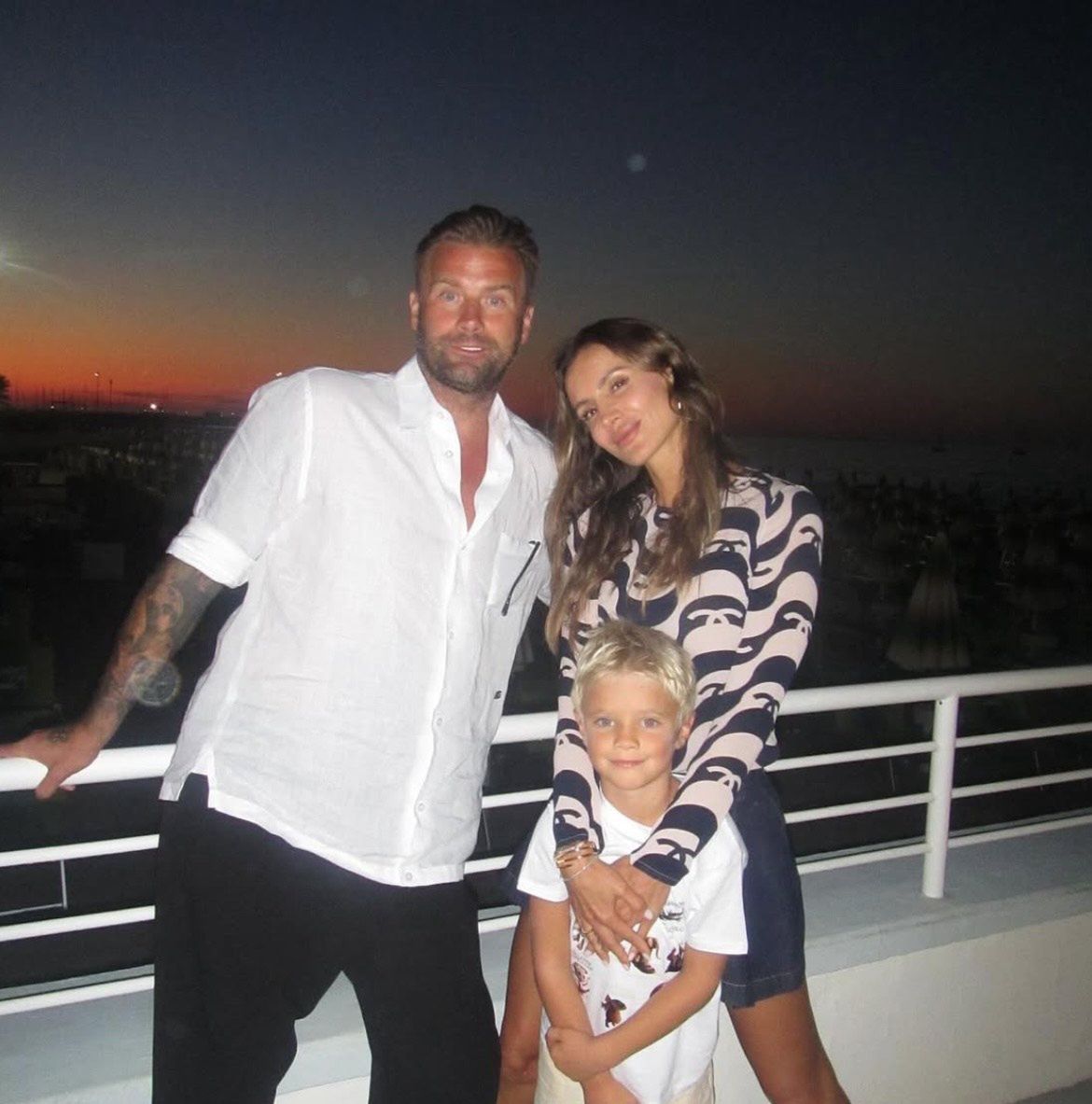 Sara i Artur Borucowie z synem