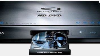 Dwa w jednym – Samsung BD-UP5000 1