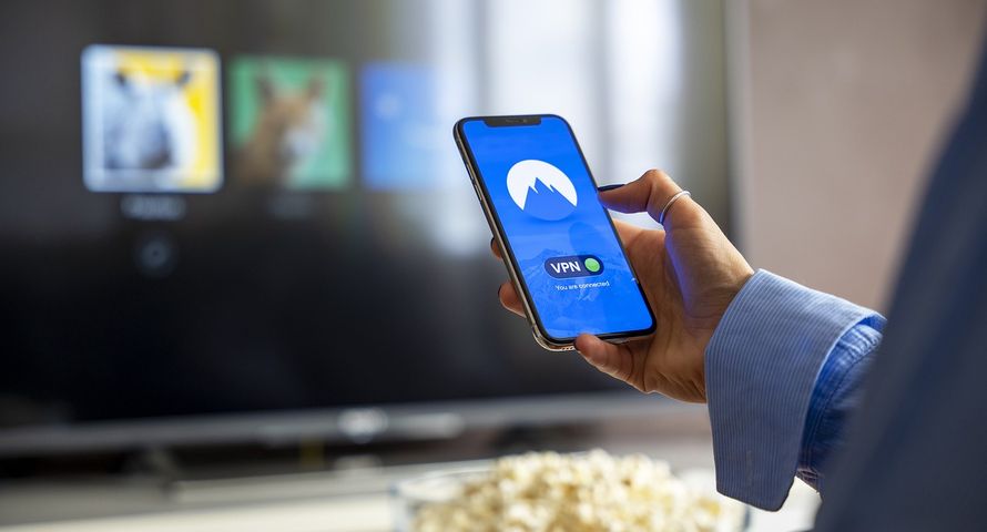 Dlaczego telewizja przestała być jedynym centrum domowej rozrywki?