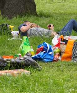 "Poczułam unoszącą się woń". Mówi, czego była świadkiem w parku