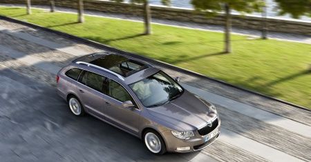Skoda Superb i nowy silnik