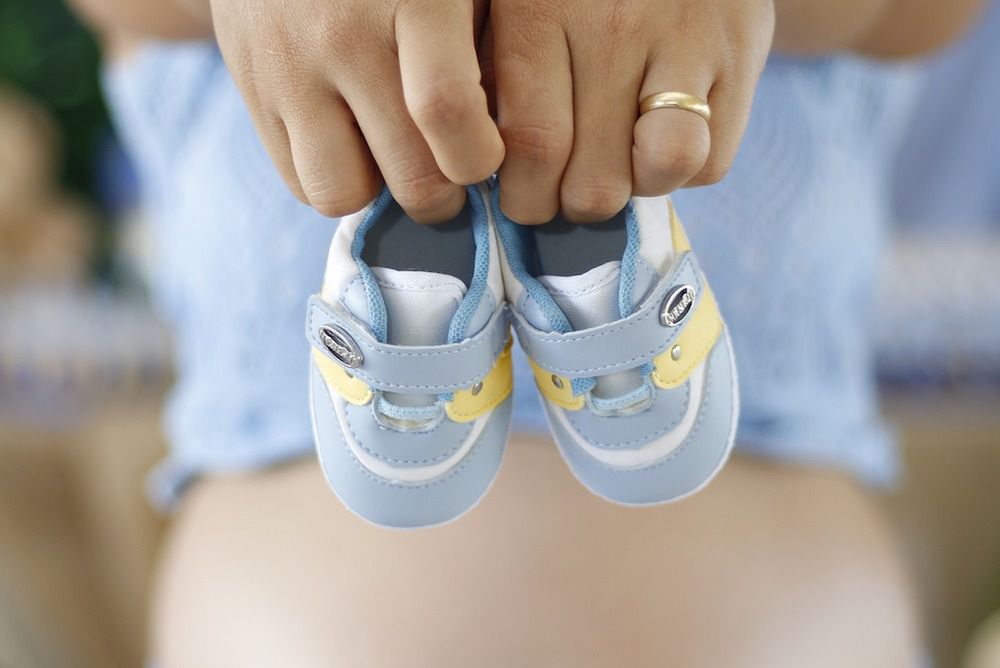 "Musisz urodzić naturalnie”. "Karm piersią!”. Oto 6 największych mitów dotyczących macierzyństwa