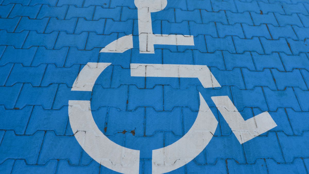 Zaparkował na miejscu dla niepełnosprawnych. Trafił do więzienia