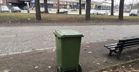 Wrocław. Mieszkańcy odreagowują lockdown. Tłumy na Słodowej, potrzeba więcej kubłów