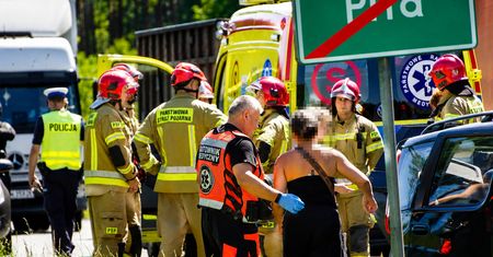 Poważny wypadek pod Piłą. 5 osób w szpitalu - AKTUALIZACJA