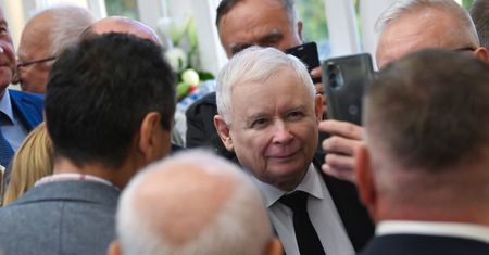 "Będziemy drugą Japonią". Jarosław Kaczyński obiecuje Polakom dobrobyt