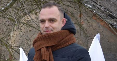 Dyrektor IPN we Wrocławiu kłamie? Media: Tomasz Greniuch nie zerwał z neonazizmem