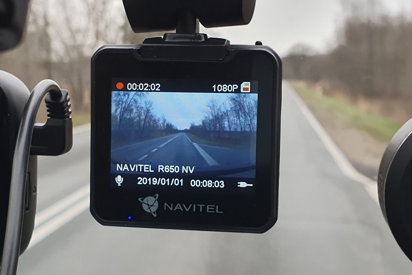 Moim zwycięzcą jest kamera Navitel, ale to subiektywna ocena.