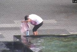 Umyła głowę w fontannie. Przedstawiciele miasta załamują ręce