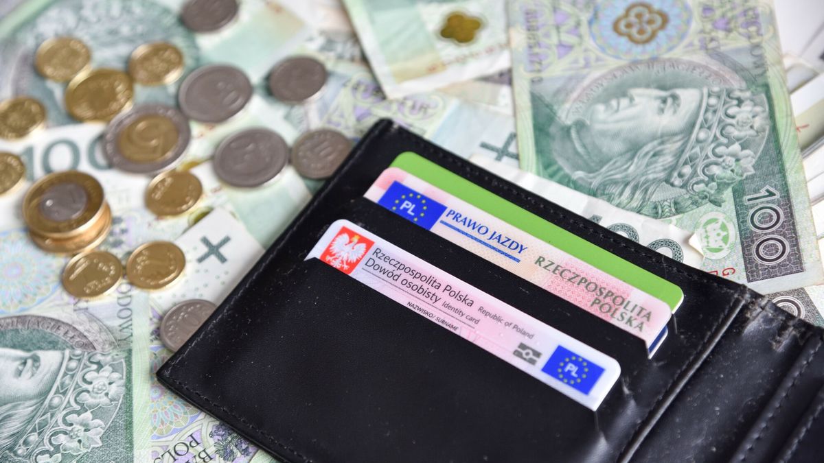 Mediana a średnia wynagrodzeń. Pierwsze dane z 2025 roku 