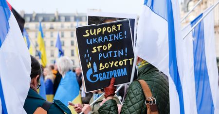 Gazprom zakręca Polsce gazowy kurek. Rosja może tego pożałować
