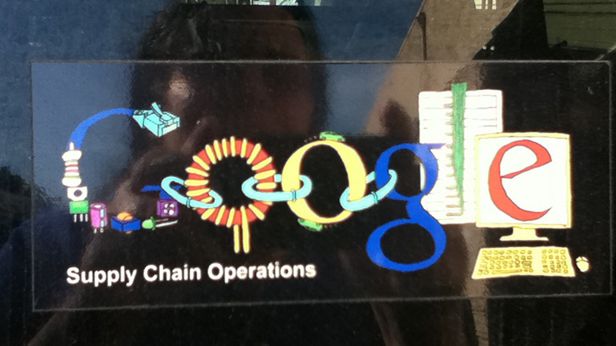 Google przejmuje ważnego pracownika Apple'a. Ma się zająć tajnym projektem 1