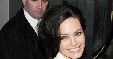 Angelina twarzą perfum Armani?!