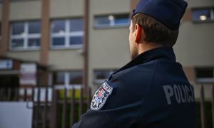 Mieli nóż i kominiarki. Przyszli do szkoły. Zatrzymała ich policja