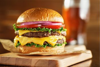 Niemiecki rywal McDonald's rozkręca się w Polsce. Otwiera drugi lokal